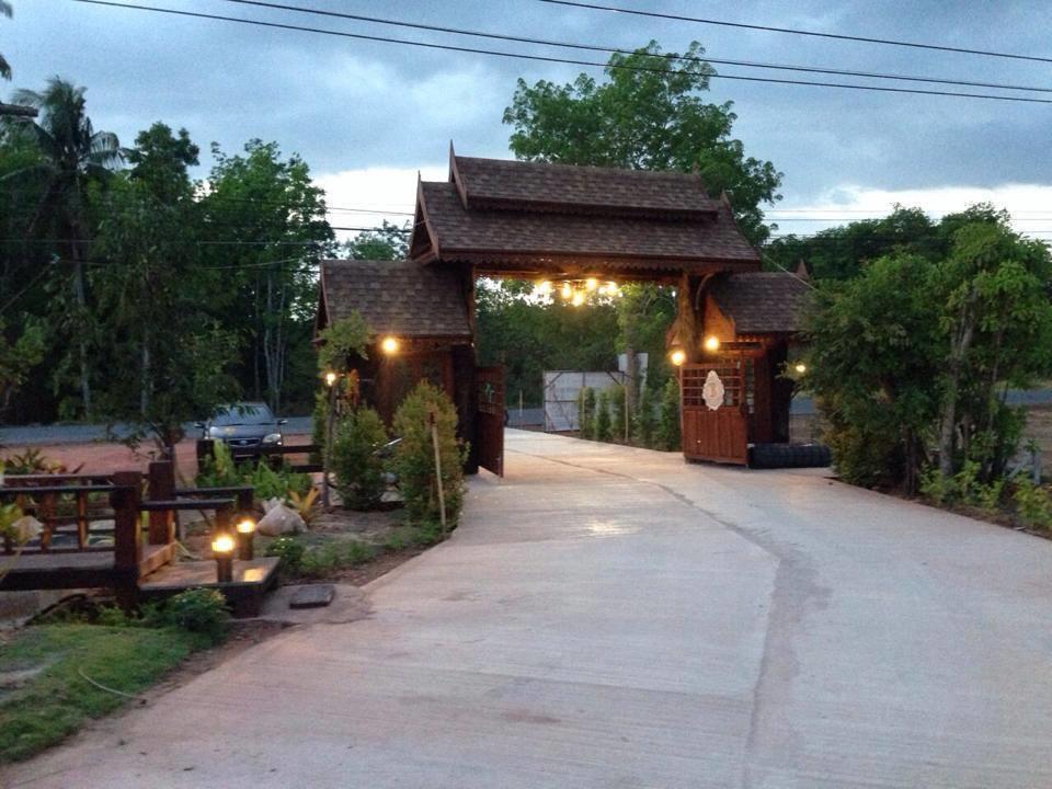 Burilamplai Resort Thung Yai Exteriér fotografie